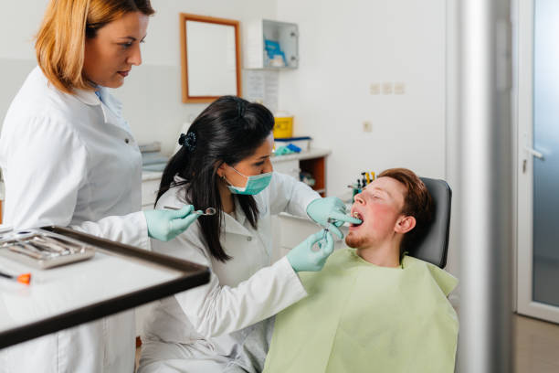 Best Cracked Tooth Emergency Dentist  in Strongsville, OH
